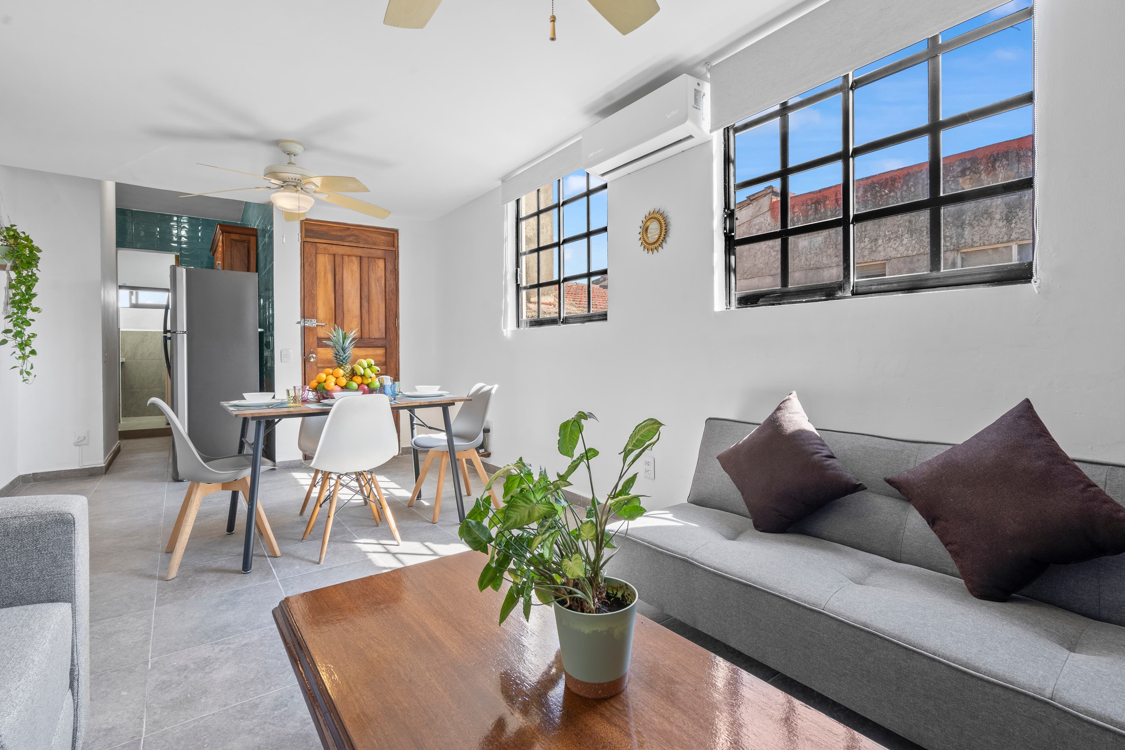Living room at Versalles 837